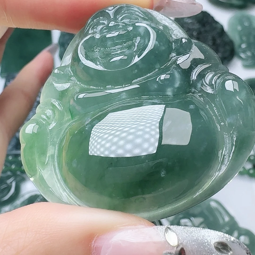 翡翠未镶嵌颈饰天然的A货翡翠多样性发其一