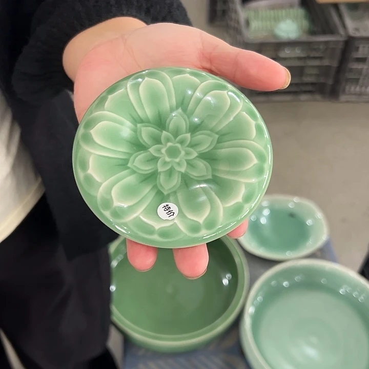 云间青瓷龙泉小米茶器