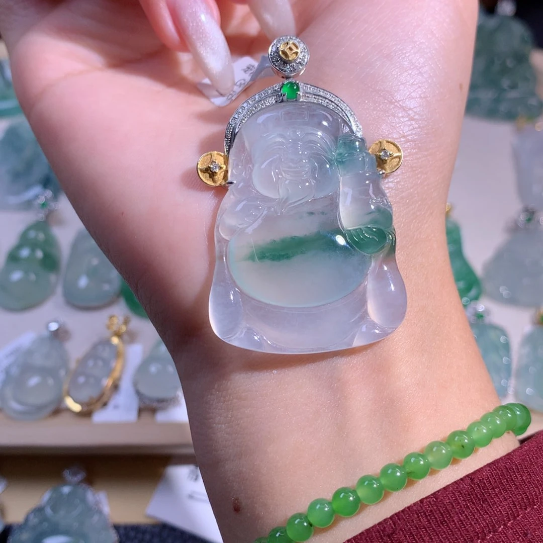 翡翠吊坠(不含链)18K金镶嵌