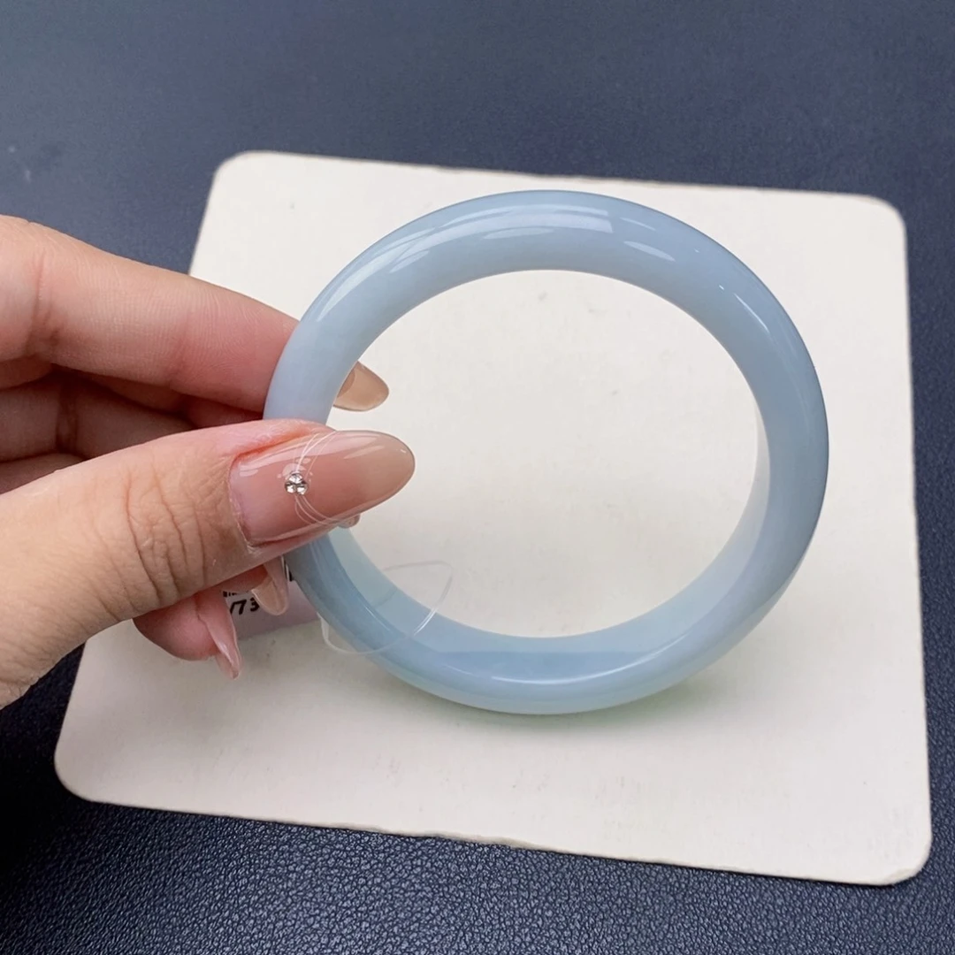 翡翠手镯未镶嵌57正圈