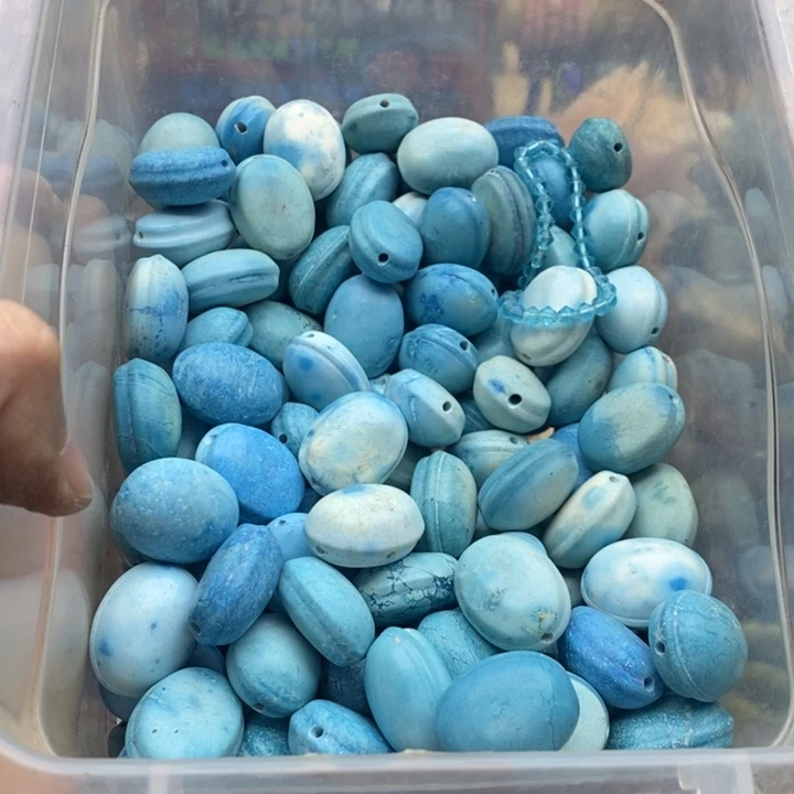 玛瑙/玉髓未镶嵌珠宝半成品四个天然松石雕刻乌龟有孔