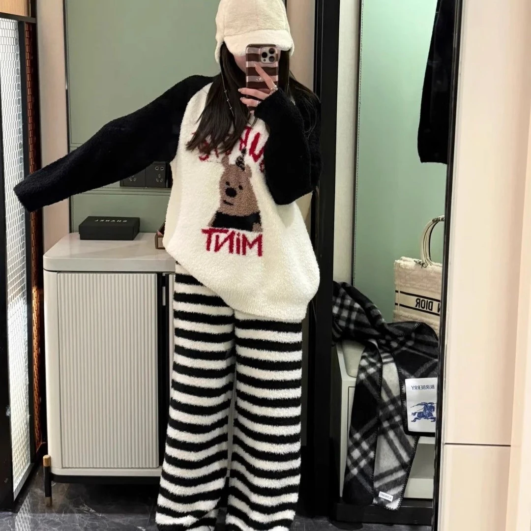 秋冬可爱条纹小熊半边绒加绒加厚保暖家居服女可外穿条纹睡衣套装