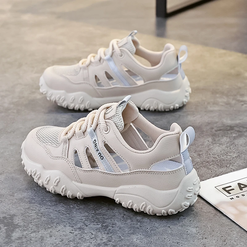 2025年夏季轻便老爹鞋ins网面鞋子运动镂空休闲鞋时尚包头