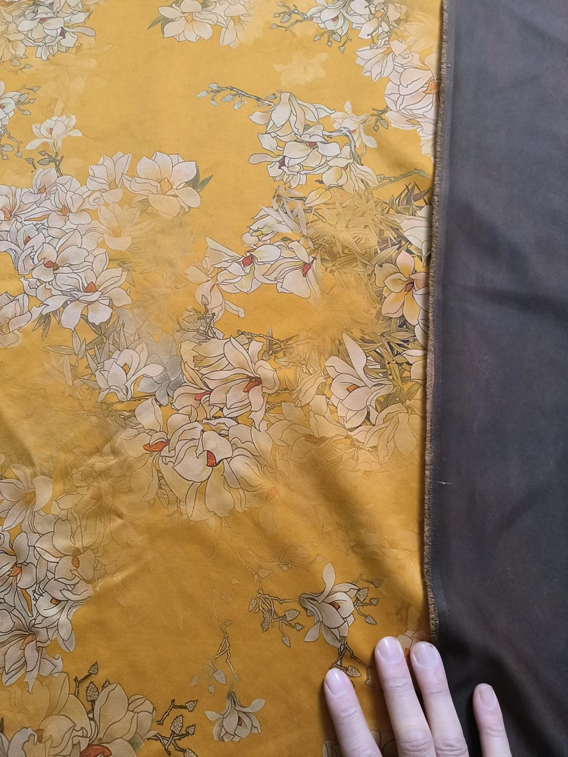 金秋玉兰宽幅重缎皮子香云纱面料138幅46姆米