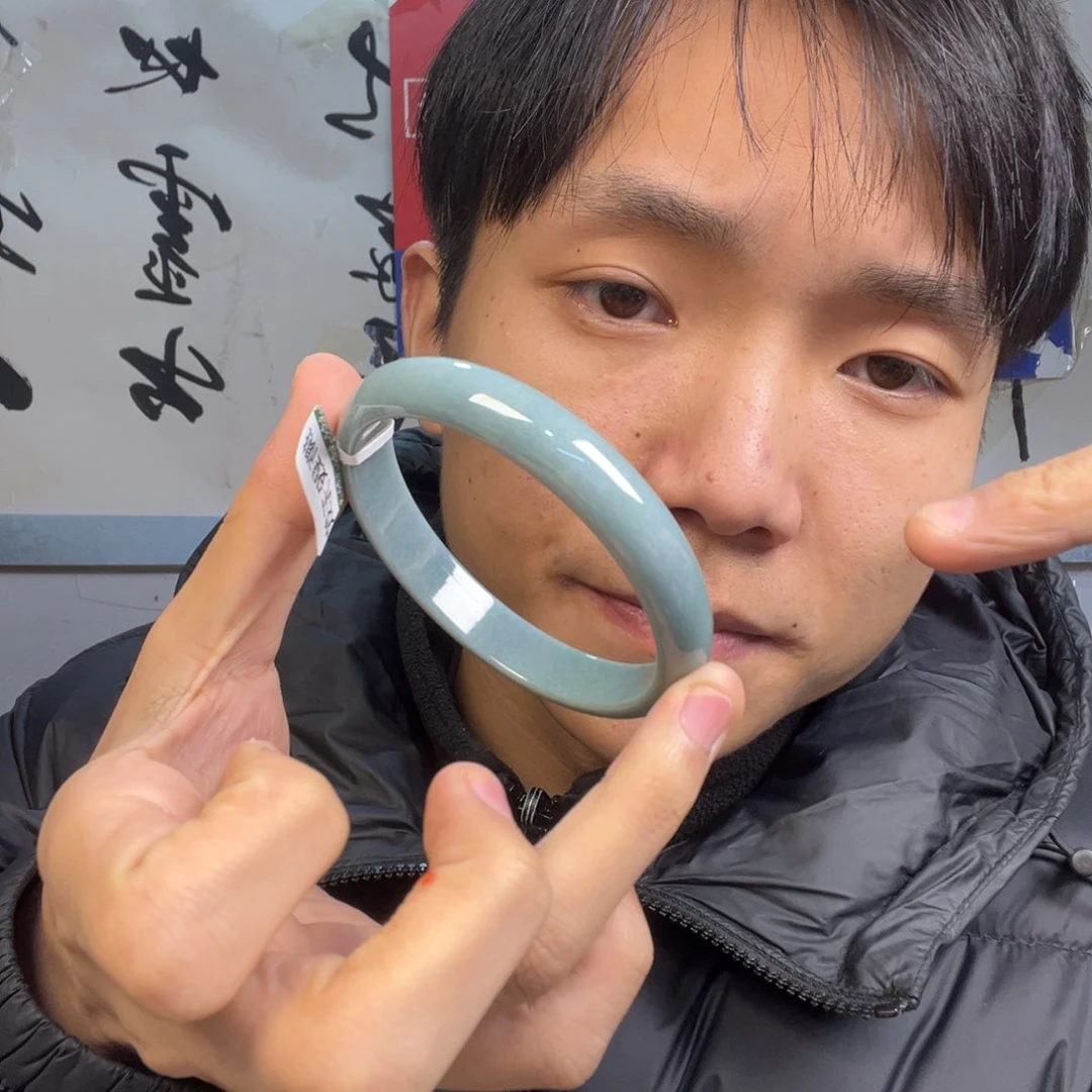 颈饰未镶嵌翡翠多样性