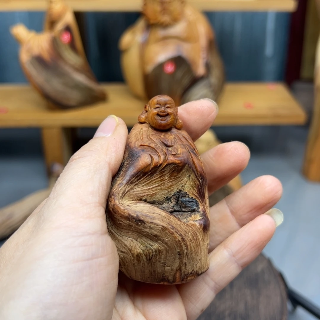 林***肆木崖柏木摆件手把件