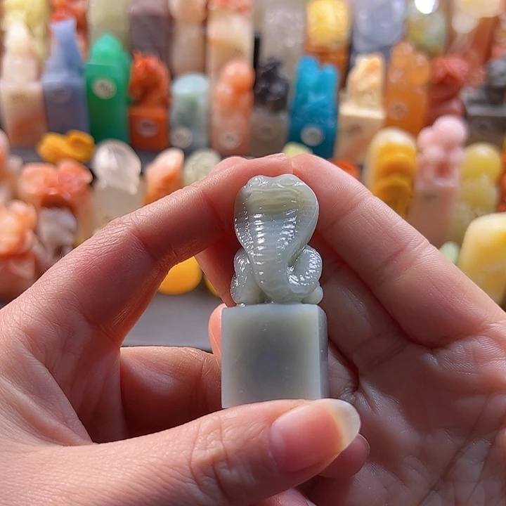 云南石印石手工定制2厘米，蛇，包刻字