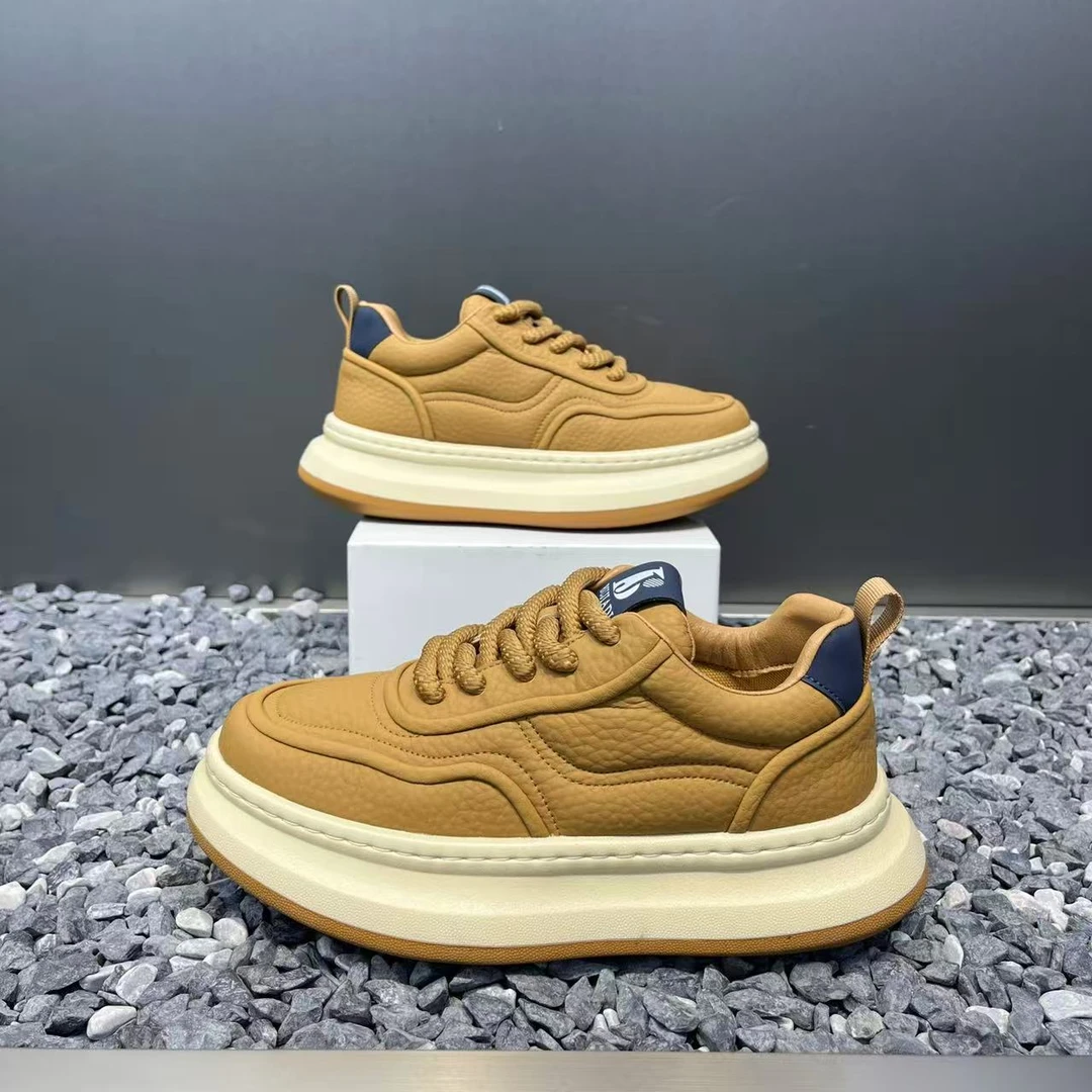 男鞋2025秋冬季厚底纯色百搭时尚休闲鞋低帮系带潮流圆头男生鞋子