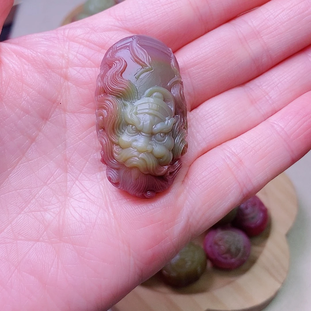 红***A未镶嵌玛瑙/玉髓珠宝奇石盐源玛瑙定制