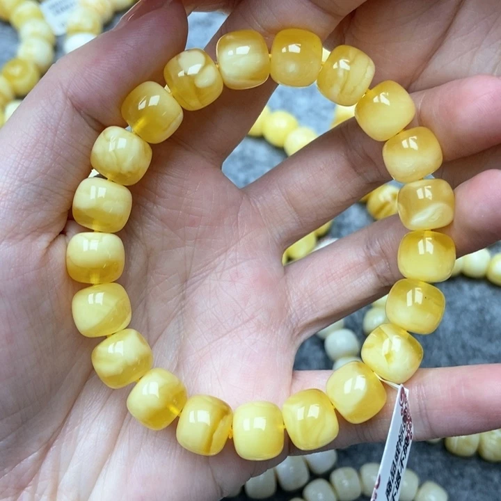 琥珀未镶嵌珠宝奇石10