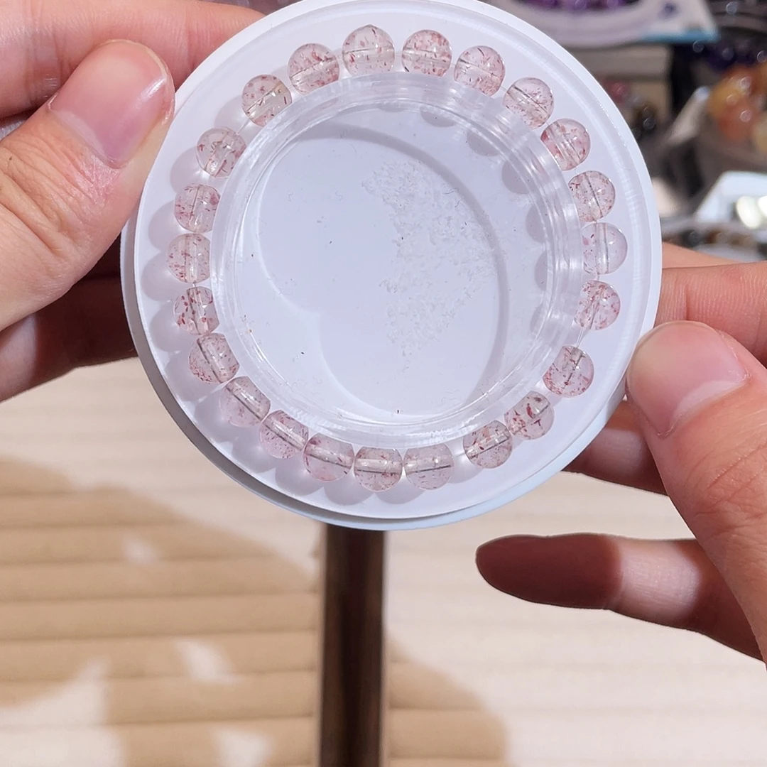 水晶未镶嵌手链花瓣雨草莓晶7m