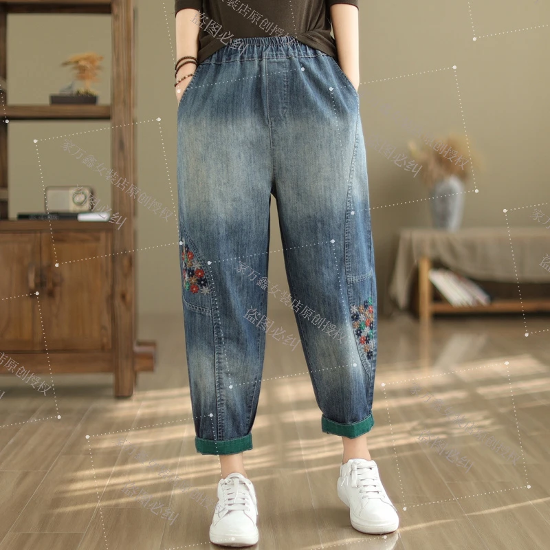 春夏新款休闲哈伦老爹裤女刺绣花朵文艺女八分裤宽松大码牛仔裤女