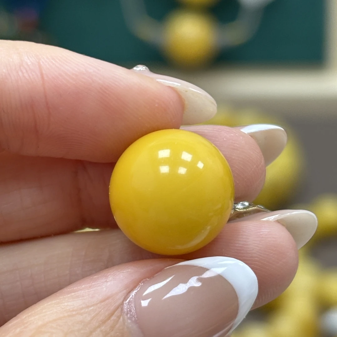 14.6mm瑕疵· 小妖珠宝天然原矿琥珀蜜蜡