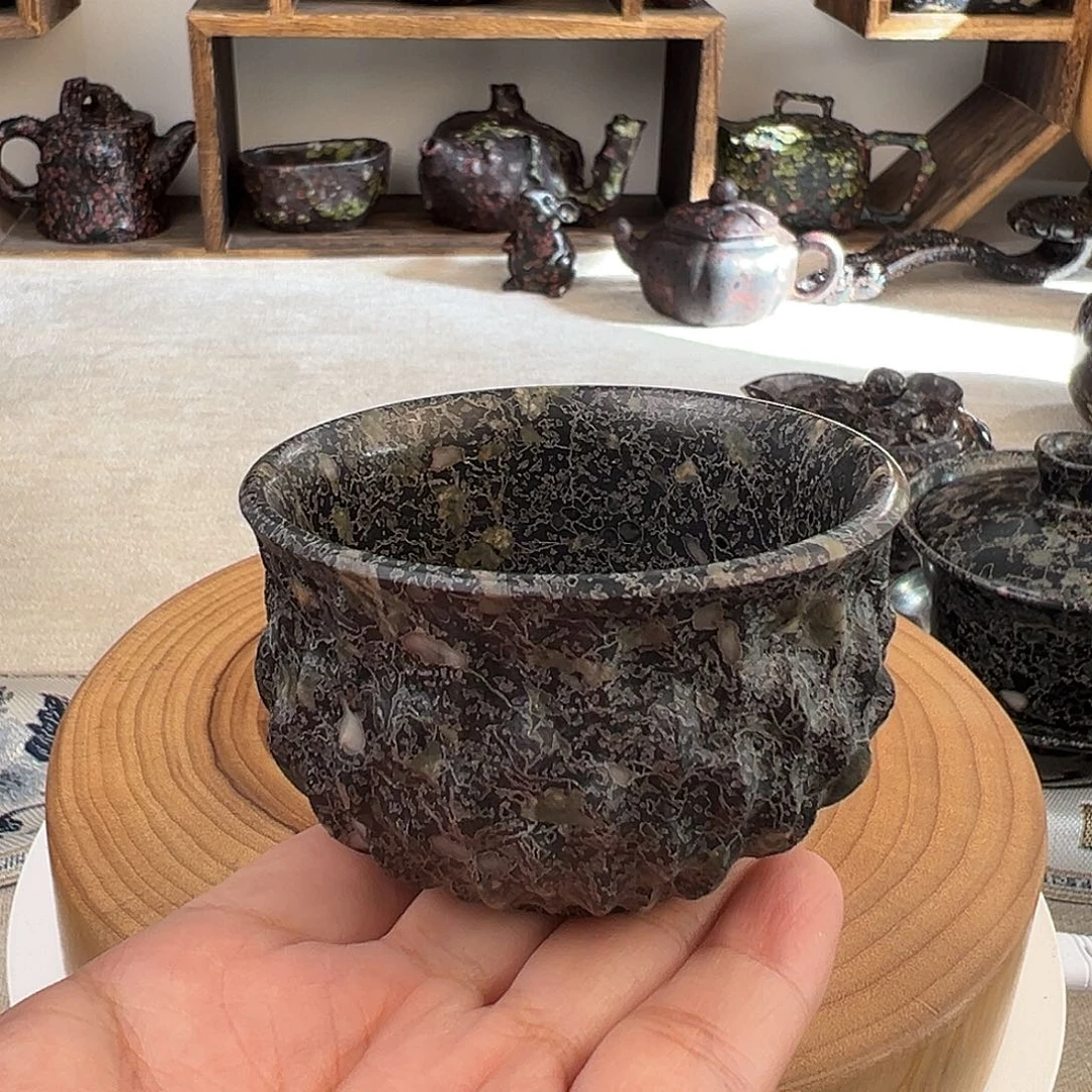 梅花玉精品核桃茶杯