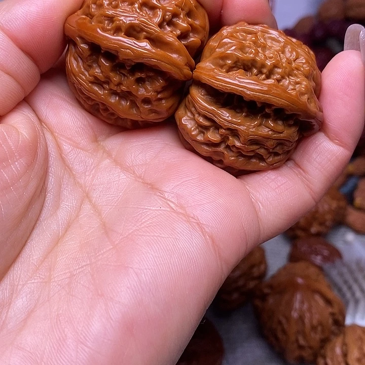 N***N文玩核桃吊坠