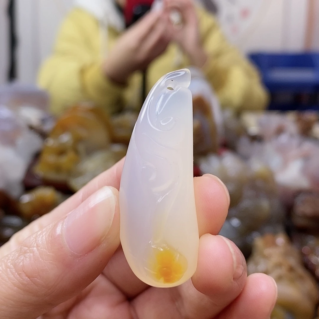 玛瑙/玉髓颈饰未镶嵌