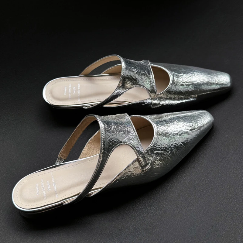 设计感小众真皮包头半拖鞋女外穿气质凉拖2025春夏新款镂空穆勒鞋