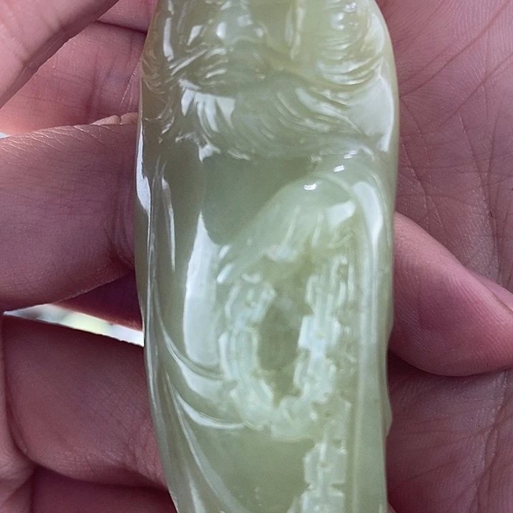 透闪石质玉把件未镶嵌善*