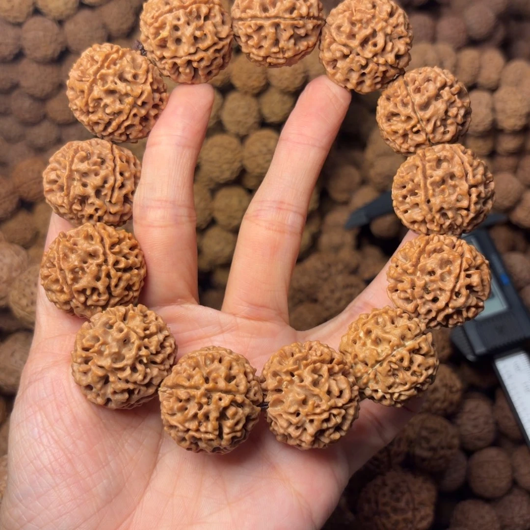 吊坠金刚菩提7瓣卡27尺，60号