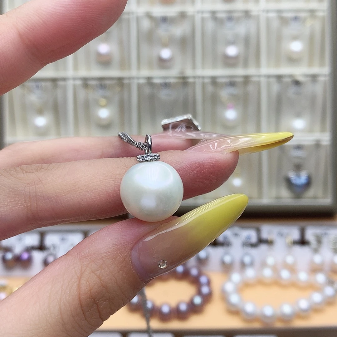 淡水珍珠未镶嵌吊坠(赠链)