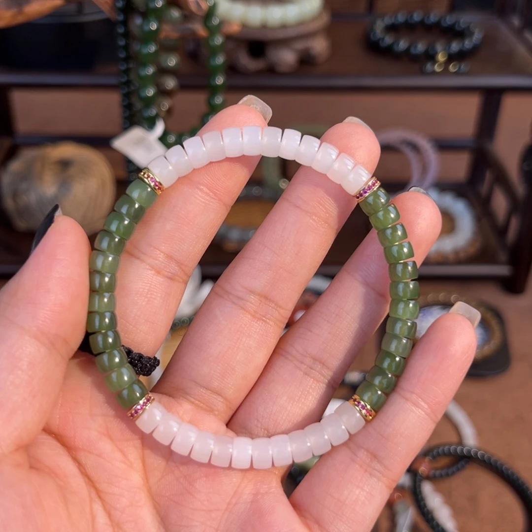 和田玉未镶嵌手串