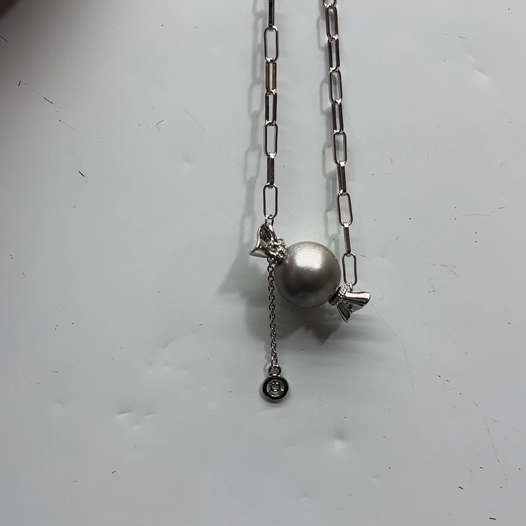 未镶嵌海水珍珠颈饰