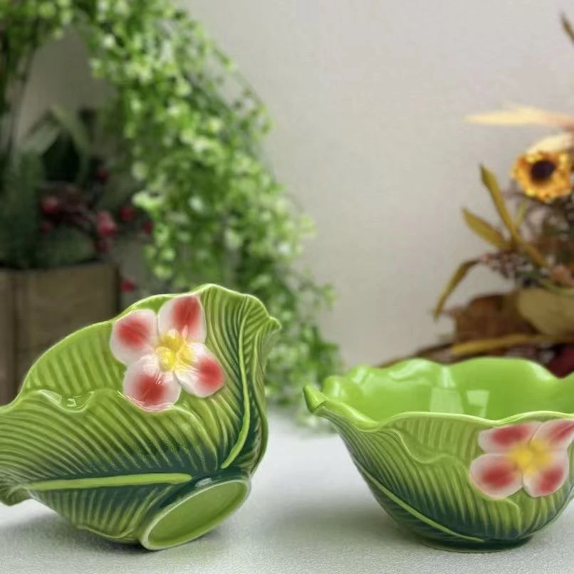 家用陶瓷珐琅彩美人蕉碗