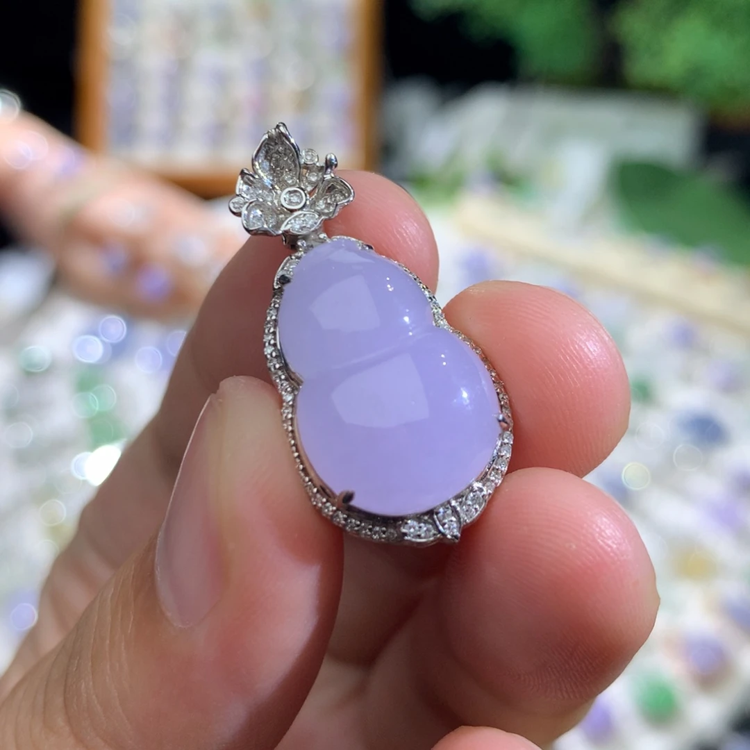 翡翠18K金镶嵌吊坠(不含链)粉紫葫芦