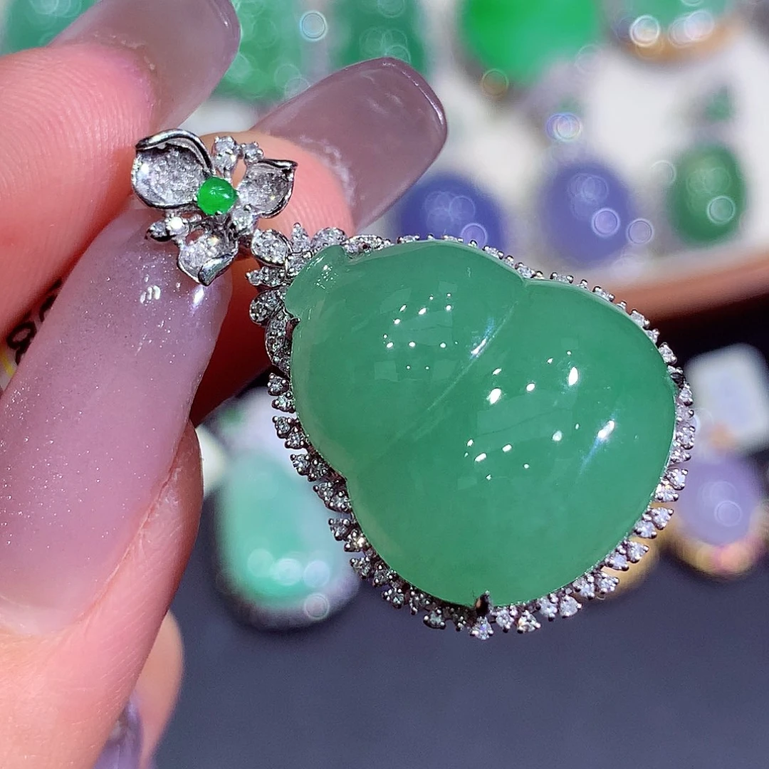 翡翠18K金镶嵌吊坠(不含链)