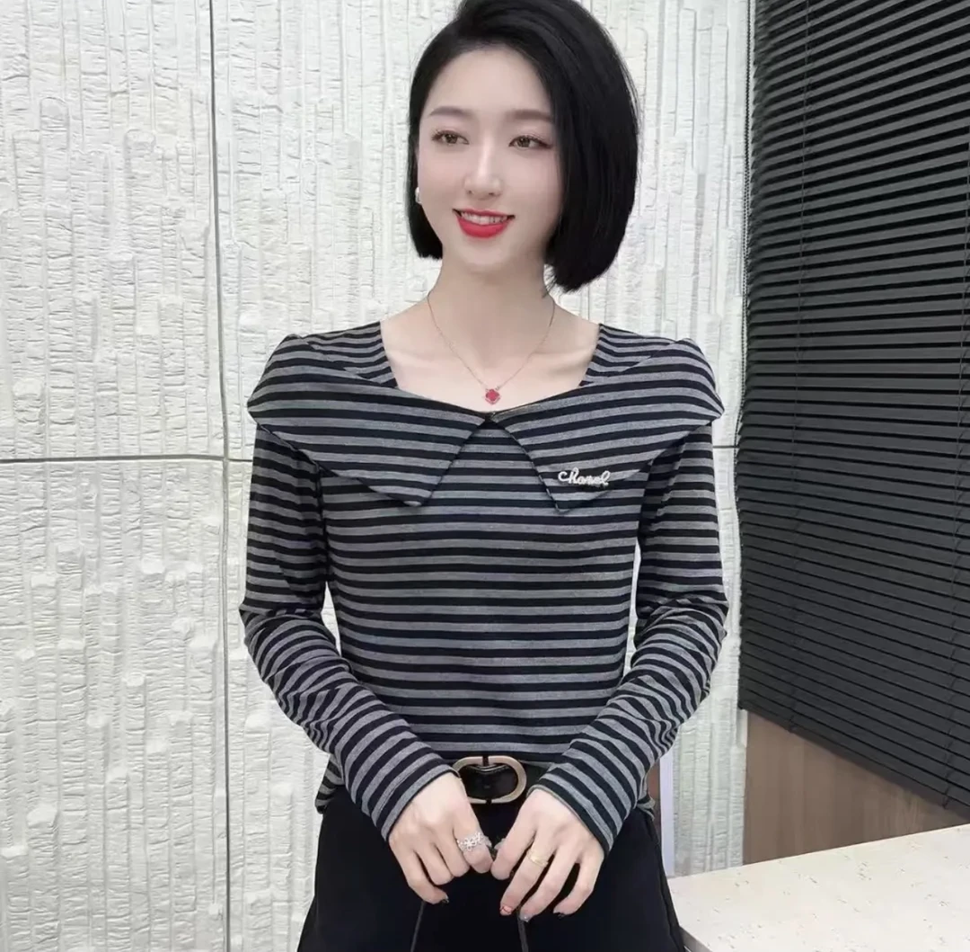 2025秋季新品小众设计感时尚百搭洋气方领长袖T恤打底小衫上衣986