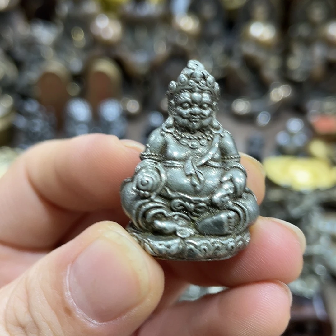 l克家铜艺精品摆件