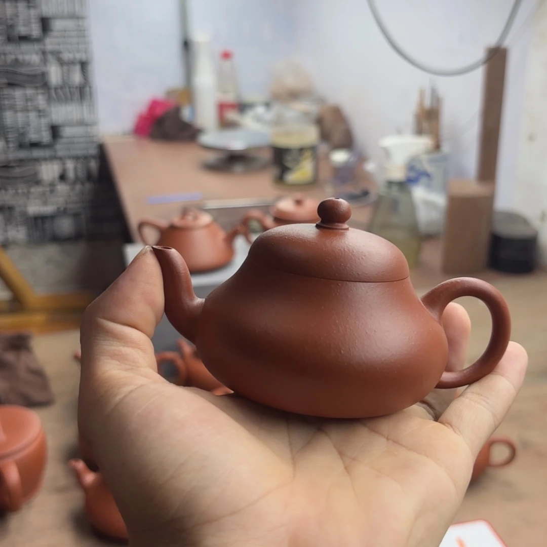 B***S半手工瑕疵朱泥君德150cc