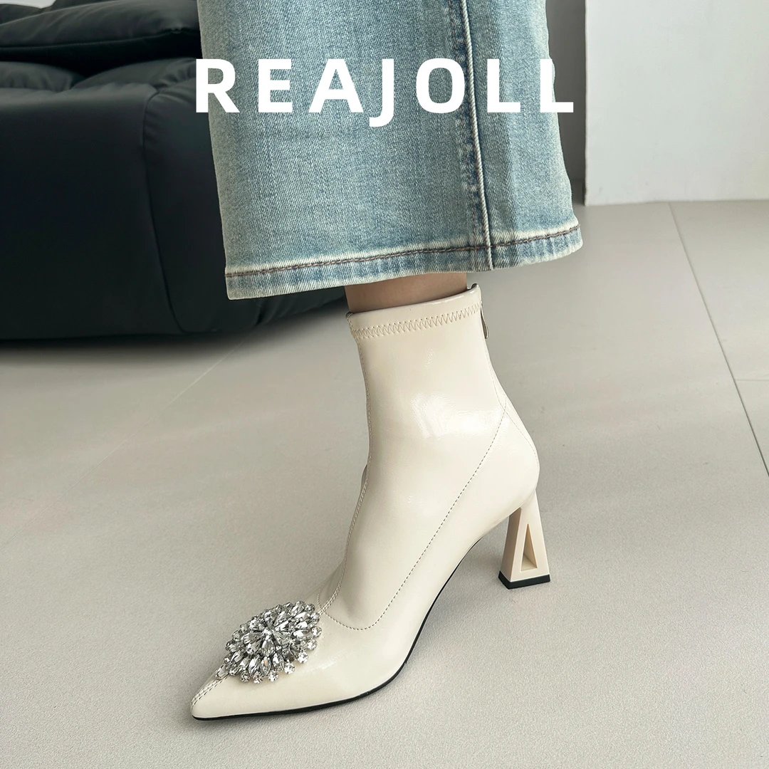 弹力靴子女2025秋冬新款尖头细高跟瘦瘦靴法式水钻优雅百搭短靴女