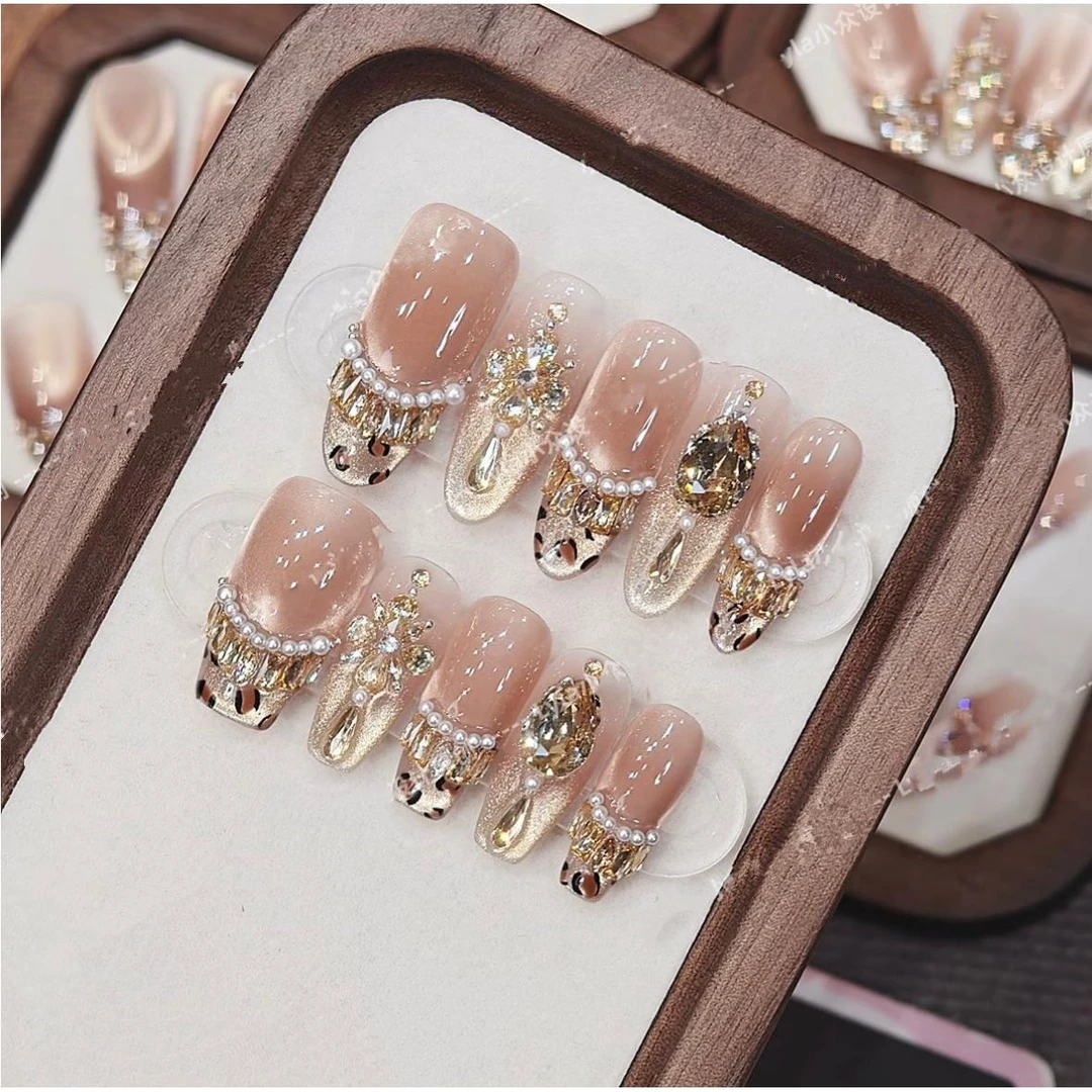 高级感美甲穿纯手工穿戴甲猫眼光疗立体锆石高级爆闪纯手作美甲