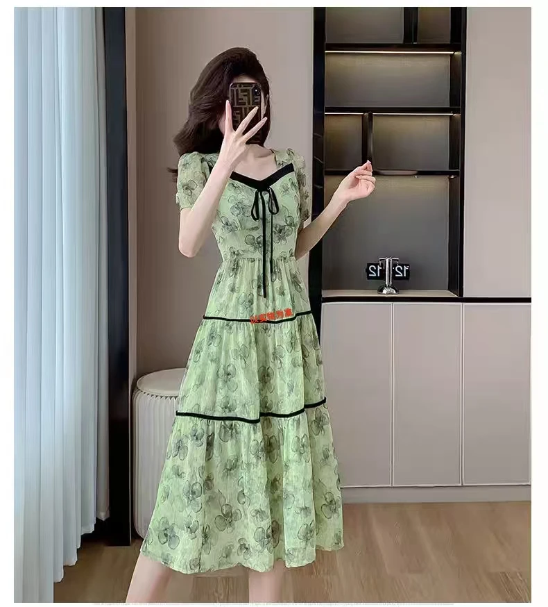连衣裙碎花显瘦气质时尚绿色夏季复古法式甜美拼接8828