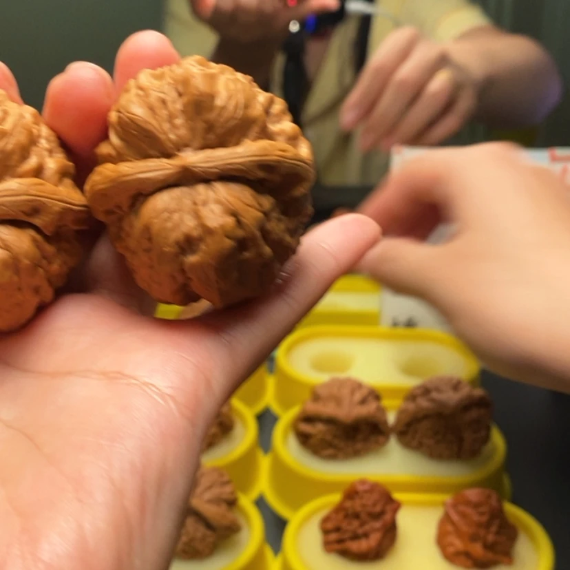 【闪购商品】桃核把件北***道9号蛤蟆头，