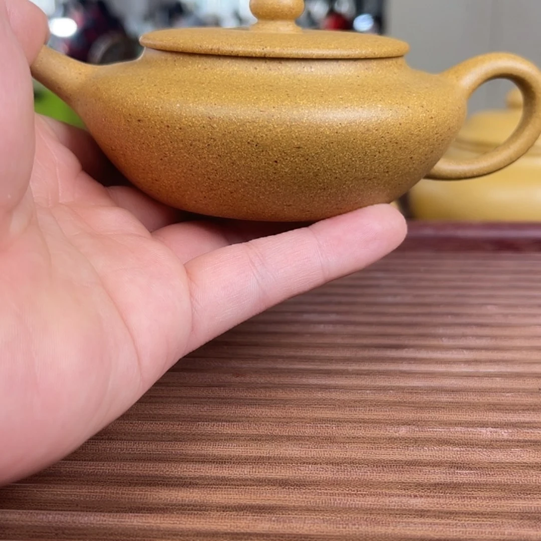 紫砂茶壶完美黄金段扁尘