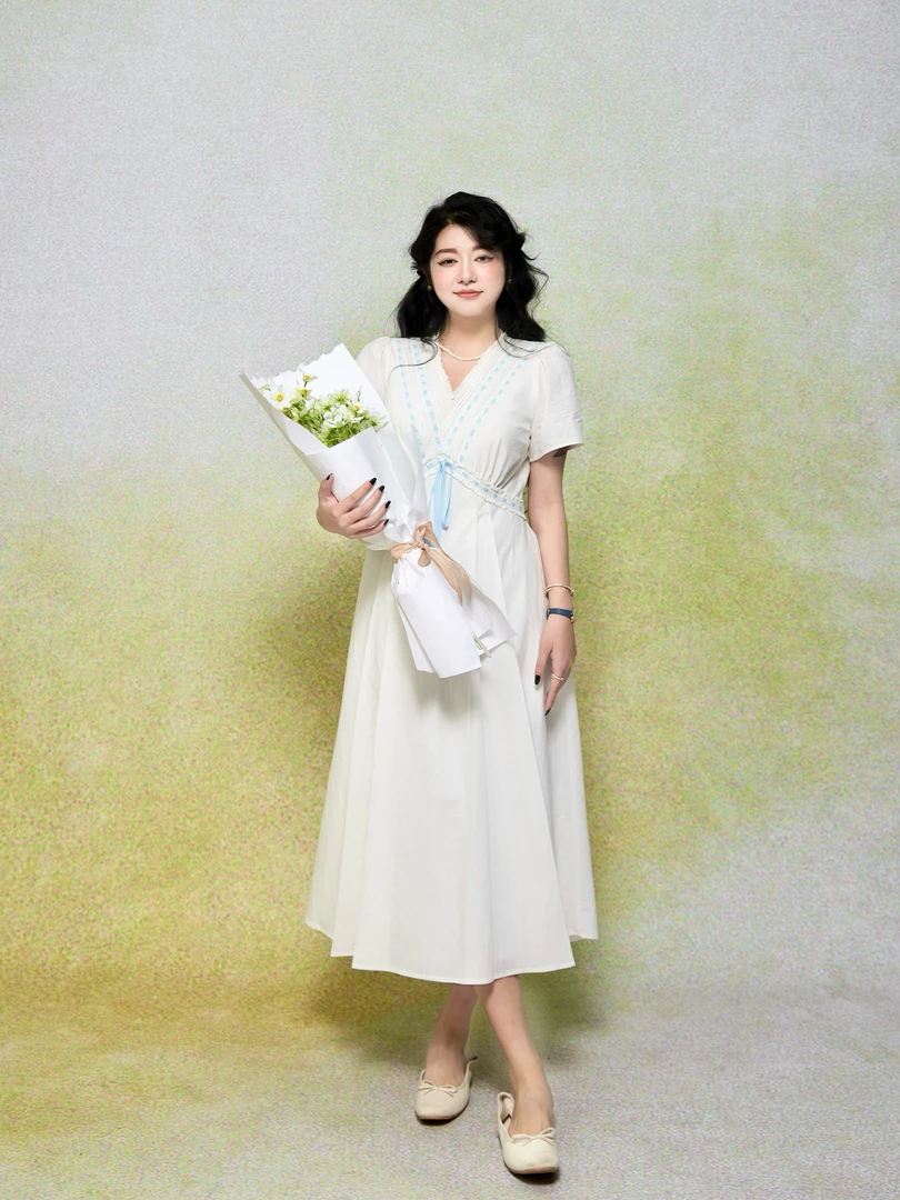 月半鱼【花序甜心】法式复古清新感少女格子V领拼色显瘦连衣裙
