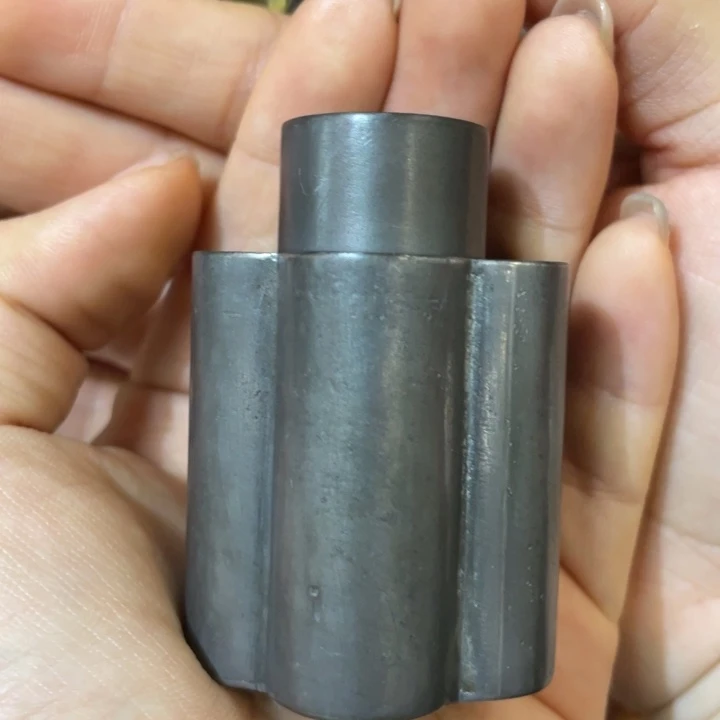 小容量花型茶叶罐茶道具