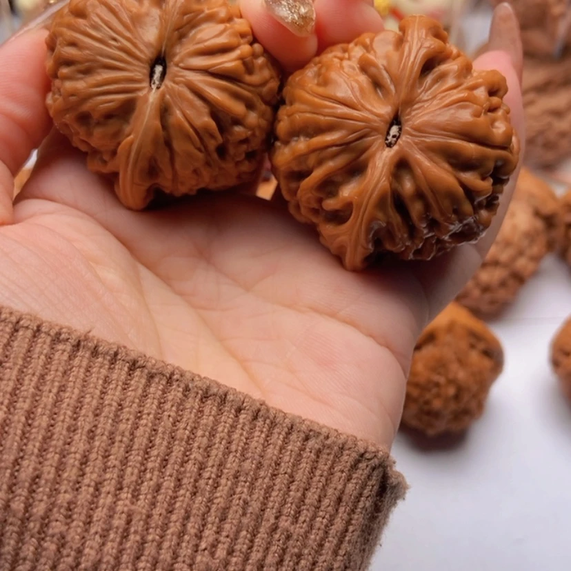 【闪购商品】把件文玩核桃紫***哥球体凤凰台44