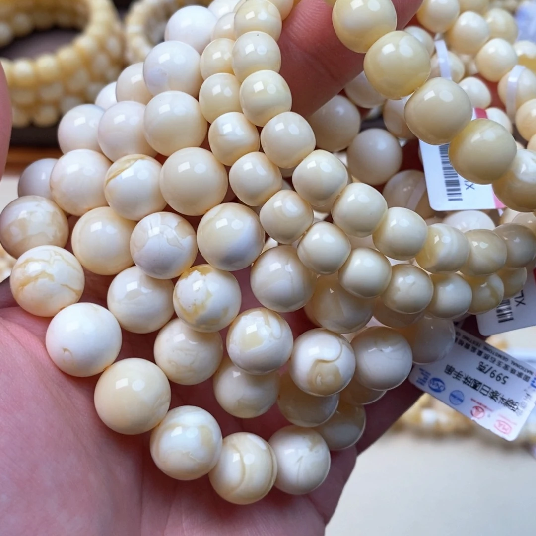 未镶嵌琥珀珠宝奇石11