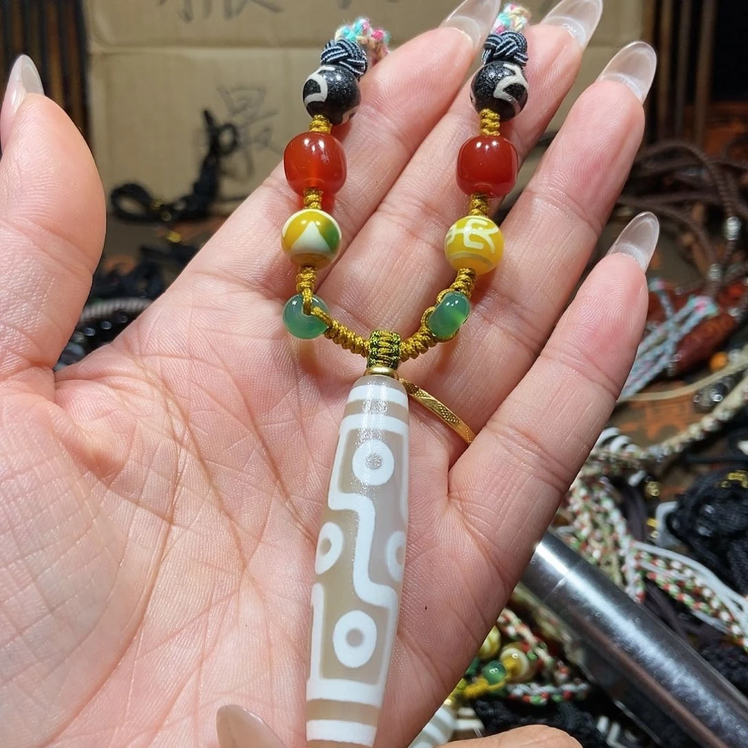 玛瑙/玉髓颈饰未镶嵌多样性发其一