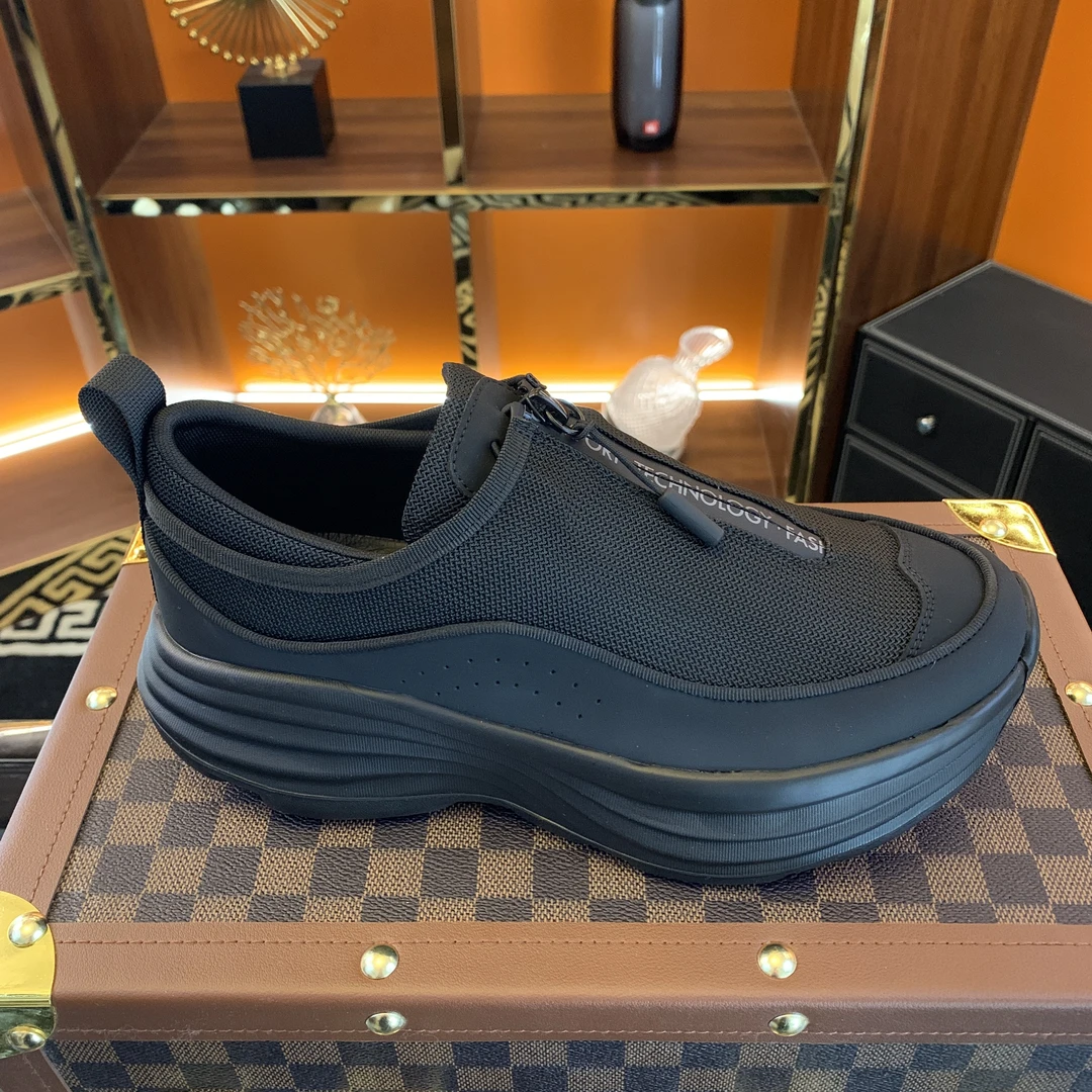 XYT9806-1-A-W（夏季单鞋）男士休闲百搭舒适透气款