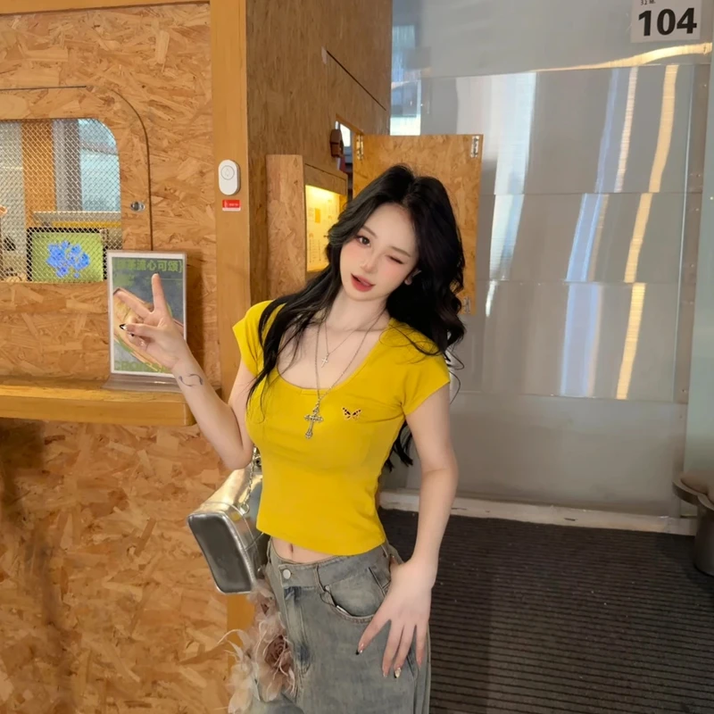 2025夏蝴蝶短袖辣妹风T恤黑色正肩t恤夏季紧身百搭背心ins韩版潮