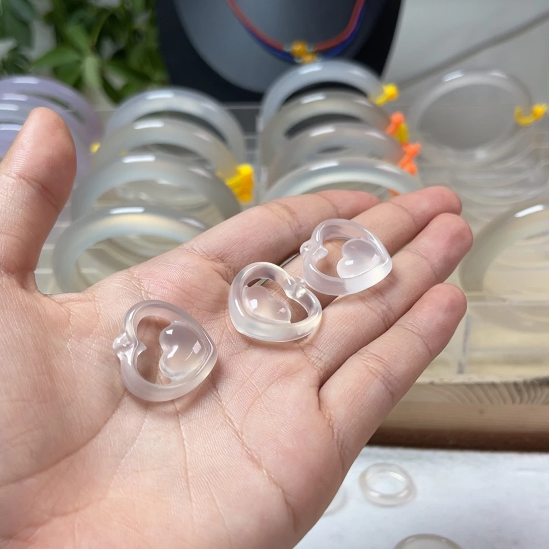石英质玉银S925镶嵌耳钉