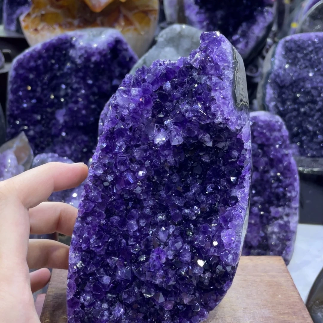 未镶嵌珠宝半成品水晶