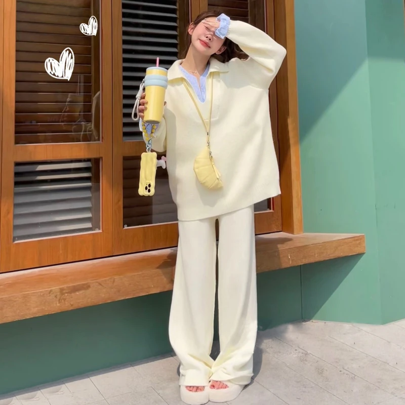 孕妇装秋装2025新款潮妈孕期高级感拼接毛衣裤子套装孕妈法式穿搭