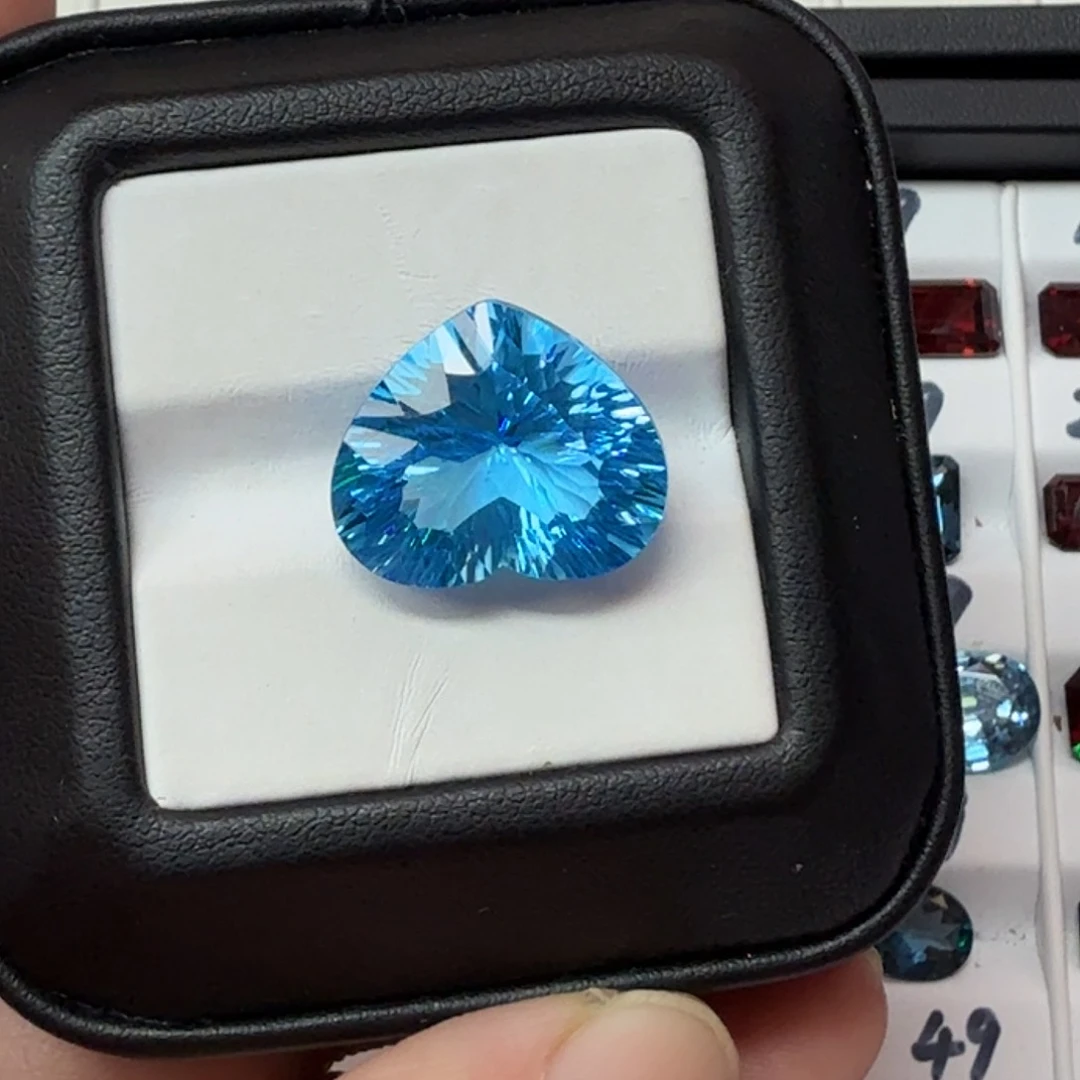 未镶嵌裸石托帕石精美千禧切海洋之心15.3×18.3福利款