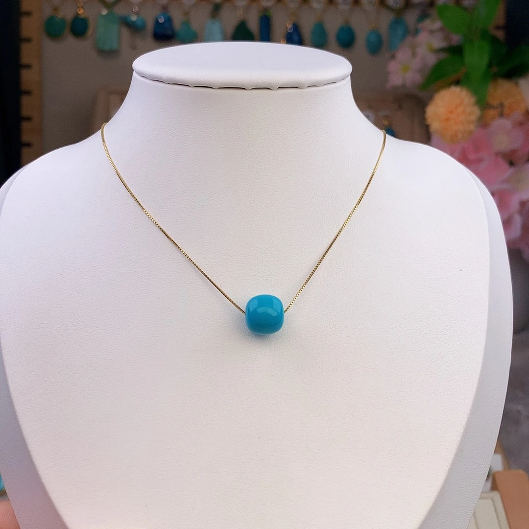 绿松石未镶嵌颈饰