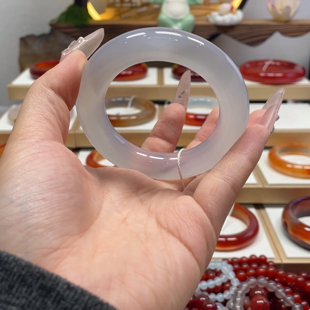 玛瑙/玉髓未镶嵌手镯